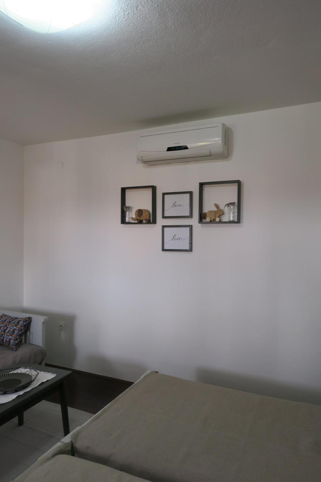 סלוניי Apartments And Rooms Stefanac מראה חיצוני תמונה